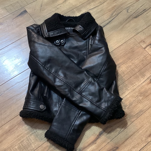 Bernardo vegan leather jacket 7/8 - Picture 6 of 15